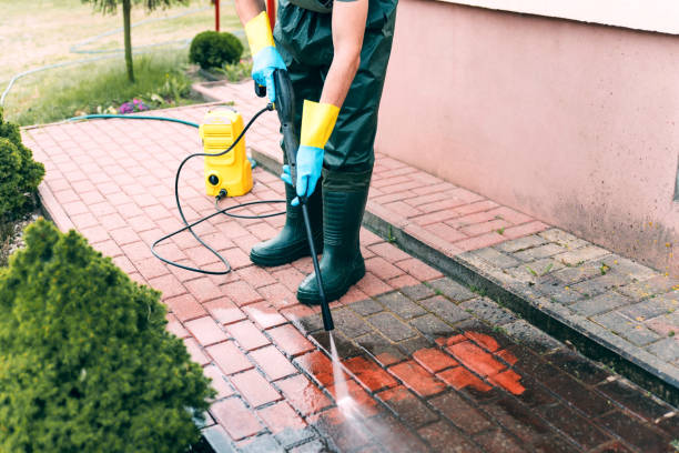 Fence Pressure Washing in Upton, WY